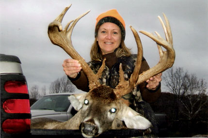 A woman enjoying deer hunting in Kentucky